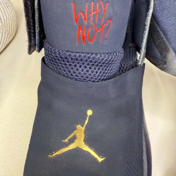 Jordan Why‎ Not Zer0.1 Blue and Gold Westbrook size 10 shoe - Picture 11 of 11